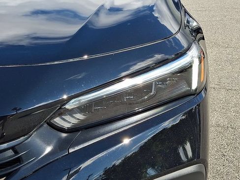 Used 2023 Honda Civic Sport image 9
