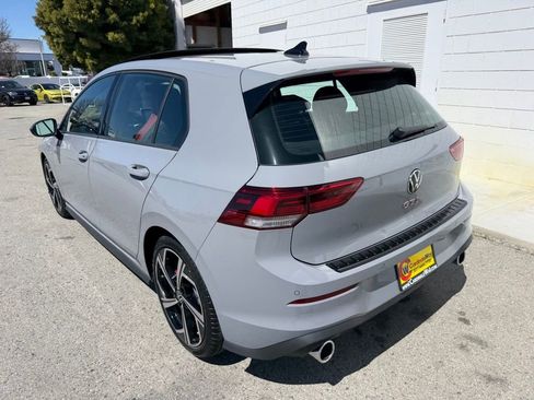 New 2026 Volkswagen GTI SE FWD image 4