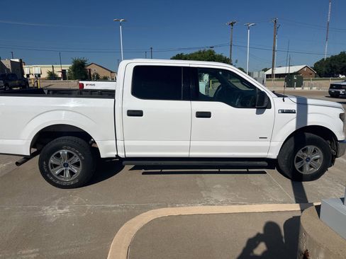 Used 2017 Ford F150 XLT AWD/4WD image 2