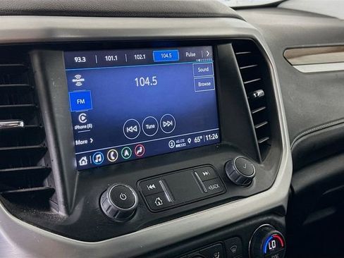 Used 2023 GMC Acadia SLE w/ Driver Convenience Package image 18