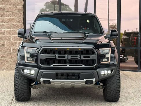 Used 2018 Ford F150 Raptor w/ Equipment Group 802A Luxury AWD/4WD image 19