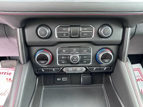 Used 2023 Chevrolet Tahoe RST AWD/4WD image 17
