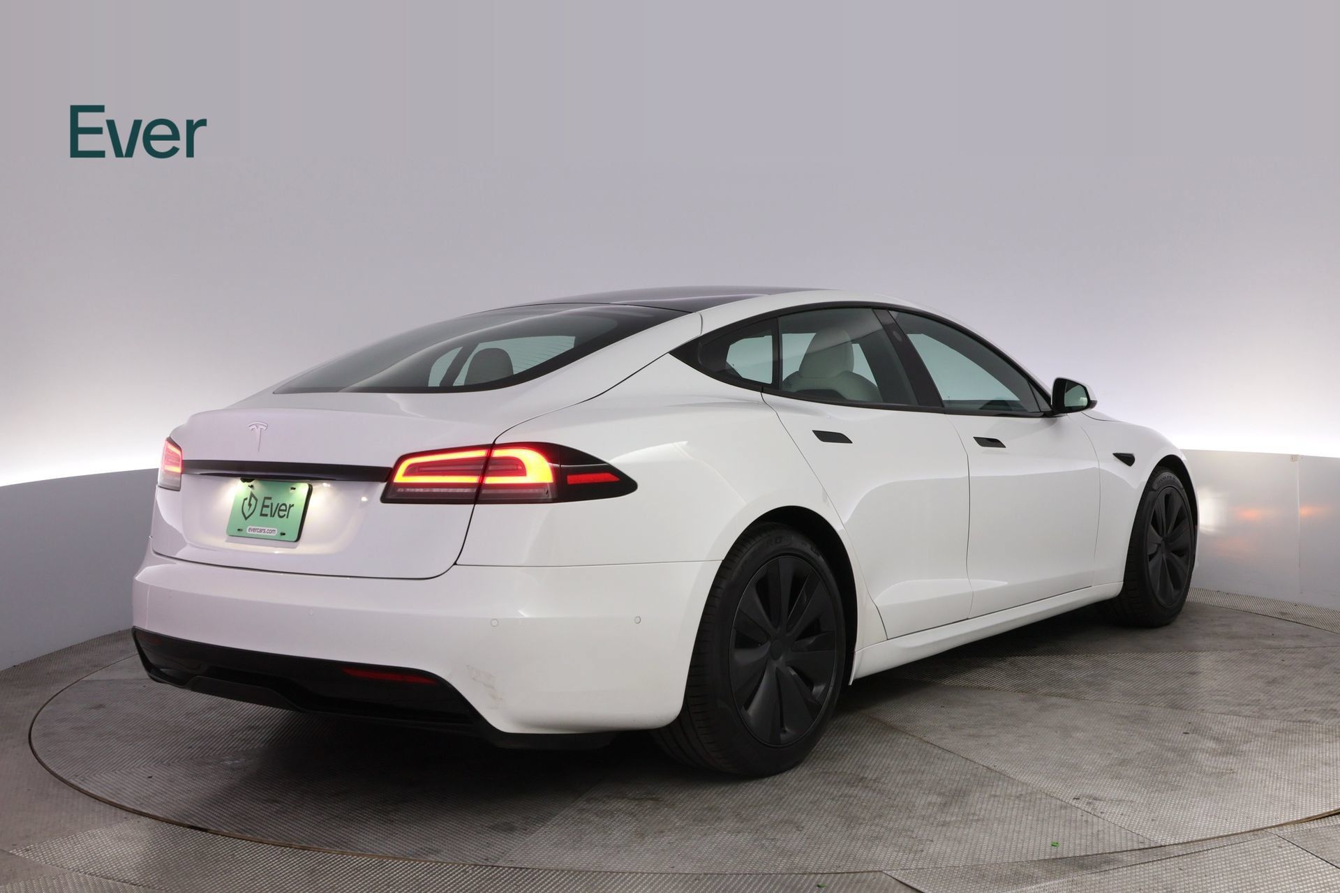 Used 2022 Tesla Model S AWD/4WD image 3