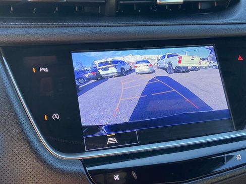 Used 2025 Cadillac XT5 Premium Luxury image 19