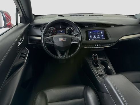 Used 2021 Cadillac XT4 Premium Luxury FWD image 23
