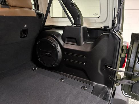 Used 2022 Jeep Wrangler Unlimited Sahara w/ LED Lighting Group image 14