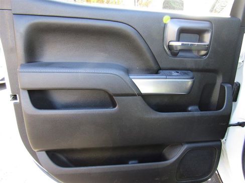 Used 2015 Chevrolet Silverado 3500 LT w/ Snow Plow Prep Package image 26