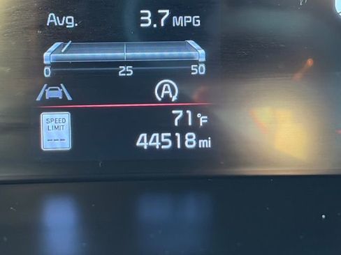 Used 2024 Kia Soul LX w/ Option Group 015 FWD image 16