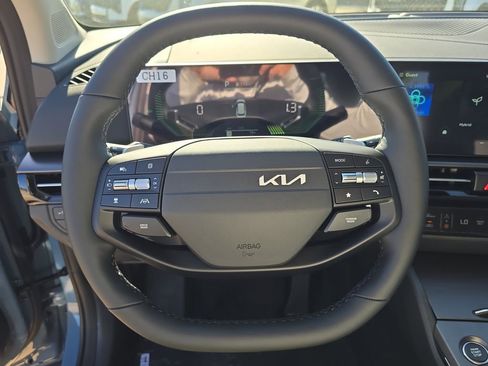 New 2026 Kia Sportage EX AWD/4WD image 30