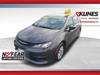 Used 2023 Chrysler Voyager LX FWD video 1