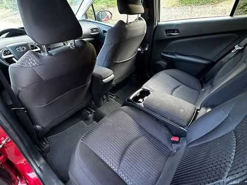 Used 2017 Toyota Prius Prime Plus w/ Carpet Mat Package FWD image 18