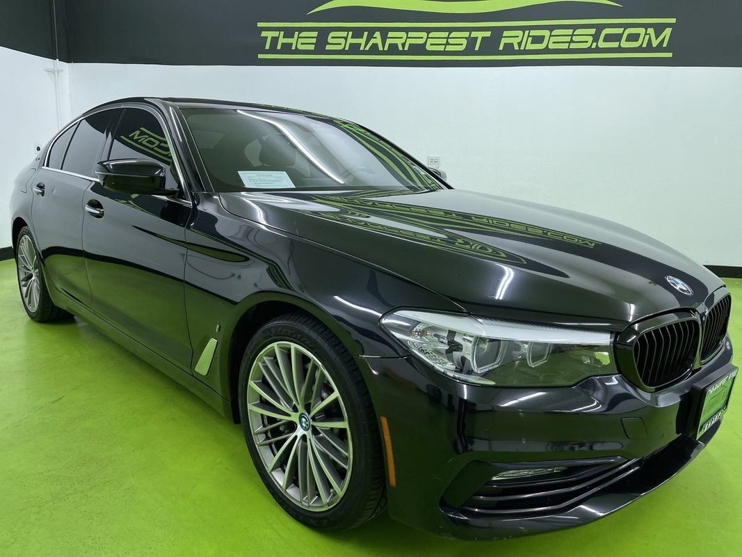 Used 2018 BMW 530e w/ Premium Package 2 RWD image 2