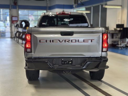 Used 2024 Chevrolet Colorado Trail Boss AWD/4WD image 6