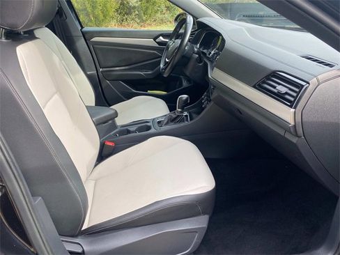 Used 2019 Volkswagen Jetta R-Line image 35