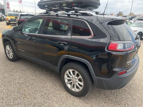 Used 2019 Jeep Cherokee Latitude w/ Popular Appearance Group AWD/4WD image 8