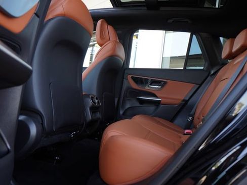 Certified 2026 Mercedes-Benz GLC 300 image 32