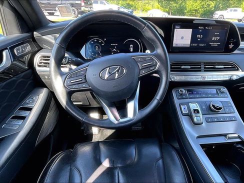 Used 2020 Hyundai Palisade Limited FWD image 5