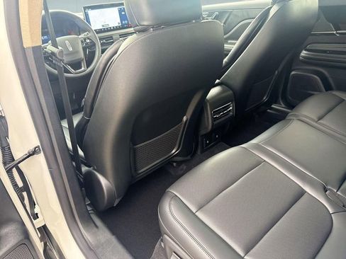 Used 2024 Lincoln Corsair AWD w/ Equipment Group 101A image 28