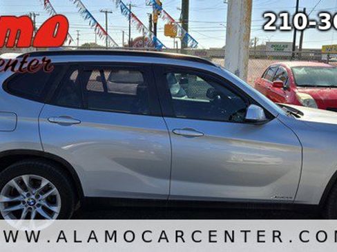 Used 2015 BMW X1 xDrive28i w/ Premium Package image 6