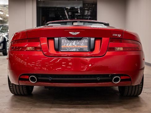 Used 2006 Aston Martin DB9 Volante RWD image 5