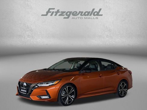 Used 2023 Nissan Sentra SR w/ SR Premium Package FWD image 2