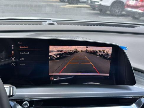 New 2025 Cadillac Lyriq Luxury image 21