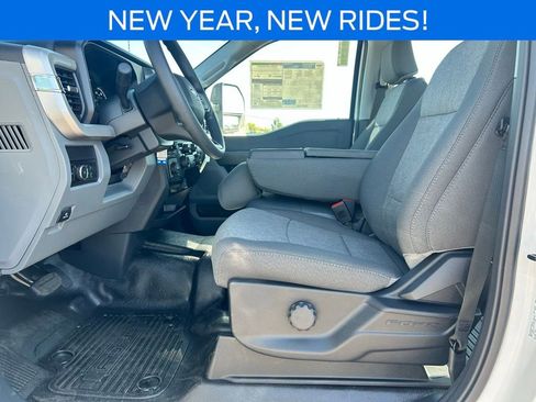 New 2026 Ford F250 XL w/ XL Chrome Package image 14