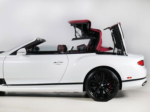 Used 2022 Bentley Continental GT Speed image 43