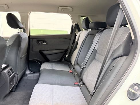 Used 2023 Nissan Rogue SV AWD/4WD image 20