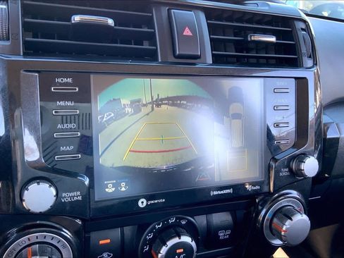 Used 2022 Toyota 4Runner TRD Off-Road Premium image 25