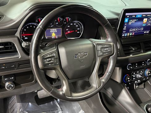 Used 2021 Chevrolet Suburban RST image 4