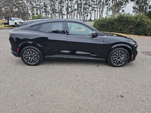 New 2025 Ford Mustang Mach-E Premium image 8