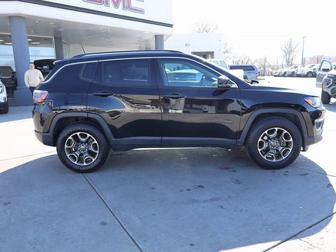 Used 2017 Jeep Compass Limited image 7