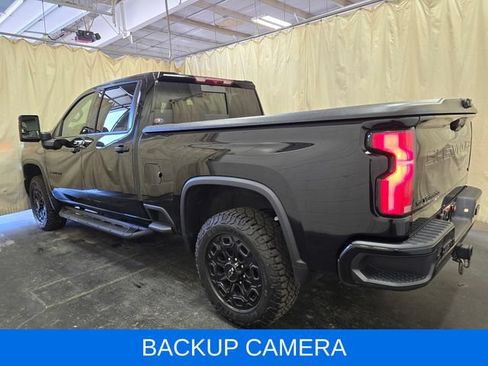 Used 2024 Chevrolet Silverado 2500 LTZ w/ LTZ Plus Package AWD/4WD image 9