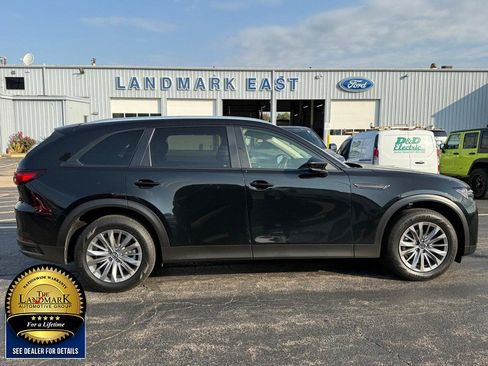 Used 2024 MAZDA CX-90 3.3 Turbo w/ Select Package image 4