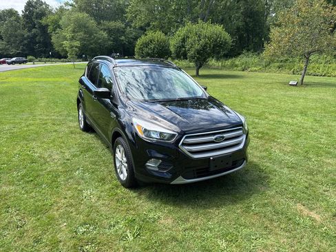 Used 2018 Ford Escape SE AWD/4WD image 3