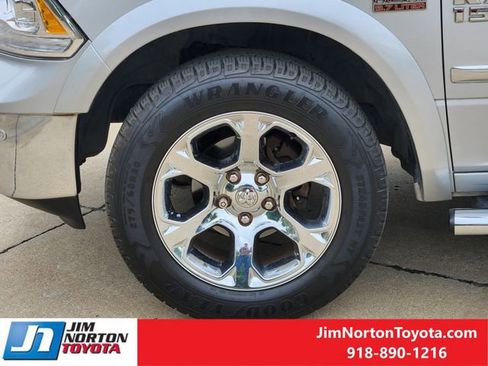 Used 2015 RAM 1500 Laramie w/ Convenience Group AWD/4WD image 13