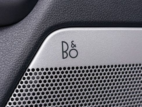 Used 2023 Ford F250 Lariat w/ Lariat Ultimate Package image 9