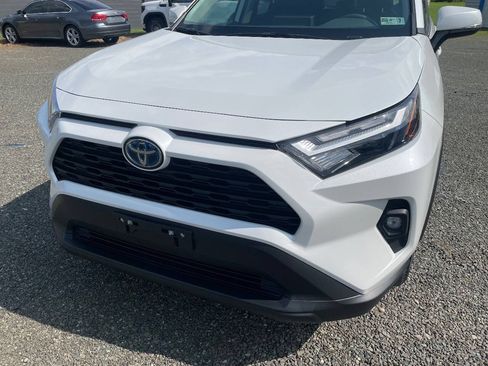 Used 2023 Toyota RAV4 XLE Premium AWD/4WD image 10