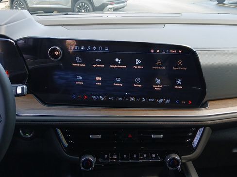 New 2025 Chevrolet Suburban High Country image 12