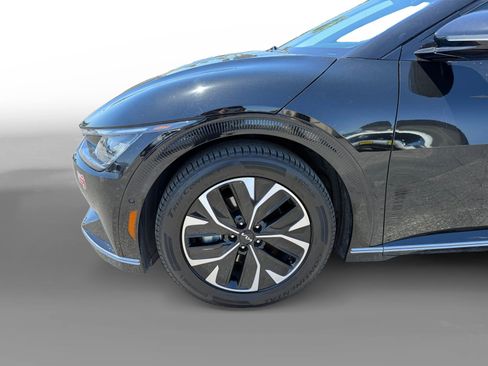 Used 2022 Kia EV6 Wind w/ Wind Technology Package AWD/4WD image 9