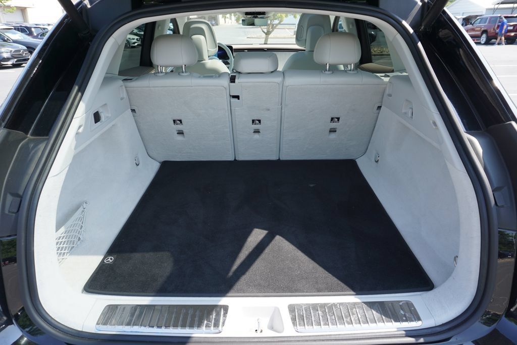 Certified 2023 Mercedes-Benz EQE 500 4MATIC SUV image 58