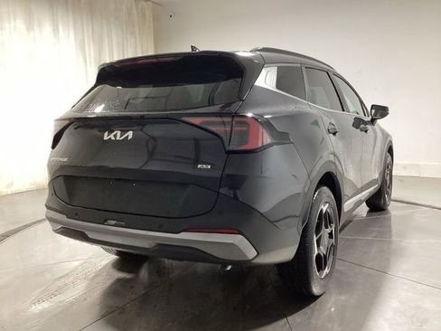 New 2026 Kia Sportage EX image 7