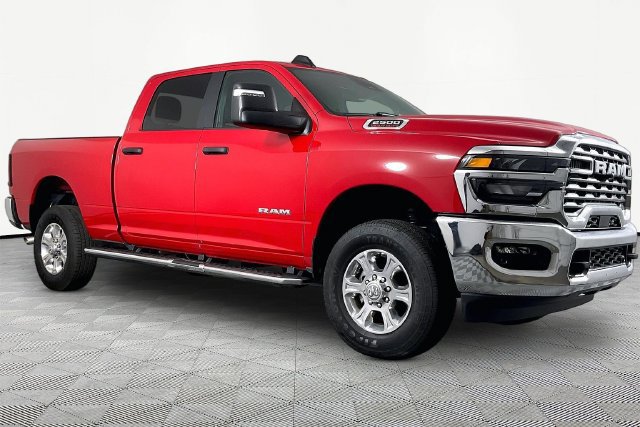 Used 2026 RAM 2500 Big Horn AWD/4WD image 3