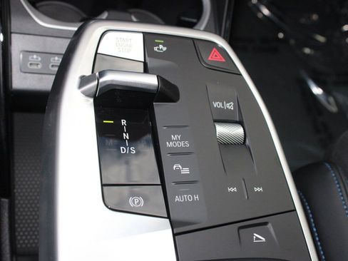 Used 2026 BMW X1 xDrive28i w/ M Sport Package image 16