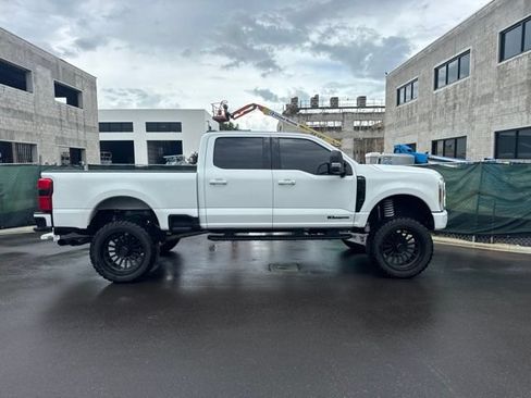 Used 2024 Ford F250 XLT w/ XLT Premium Package AWD/4WD image 4