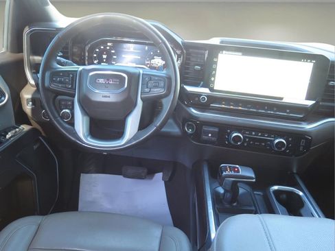 Used 2025 GMC Sierra 1500 SLT w/ SLT Premium Plus Package AWD/4WD image 21