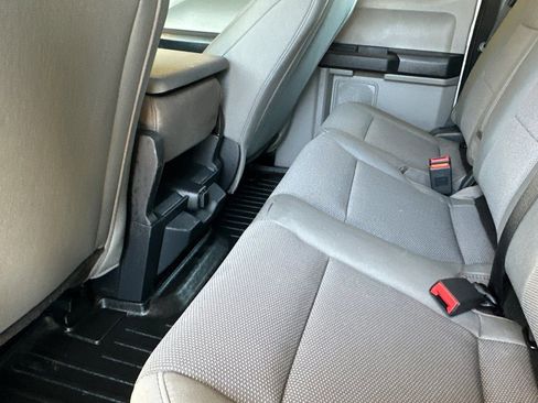 Used 2022 Ford F350 XL w/ Trailer Tow Package image 12