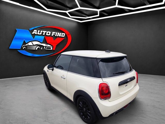 Used 2018 MINI Cooper 2-Door Hardtop FWD image 6