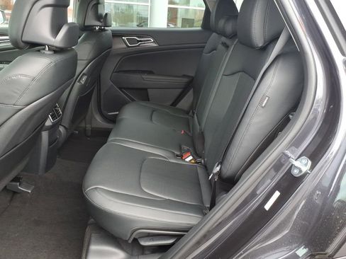 New 2026 Kia Sportage EX image 10